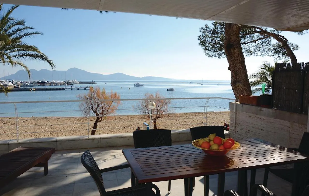 3 Bedroom Beautiful Apartment In Port de Pollença